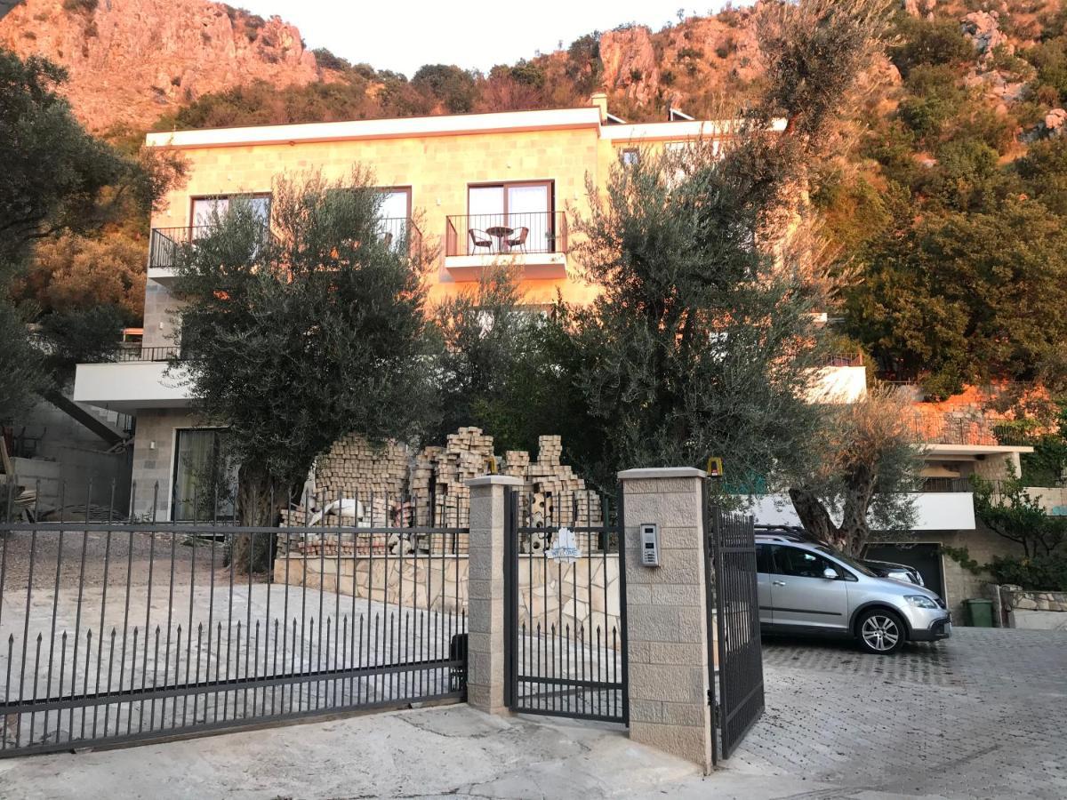Petrovac Rezevici Boutique Villa מראה חיצוני תמונה